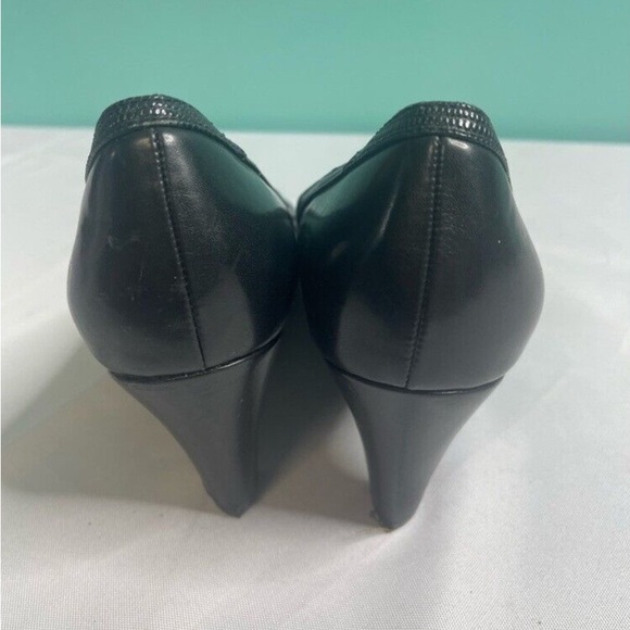 Naturalizer Black Peep-Toe Heels - Picture 4 of 7